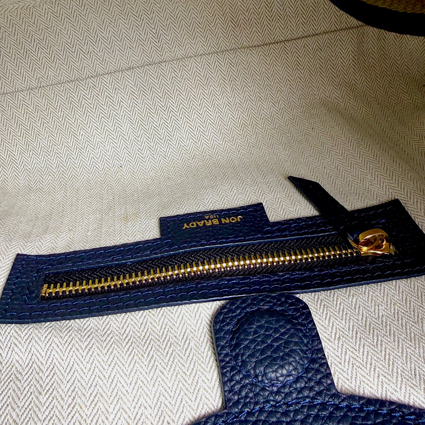 Vella Shoulder Bag-Navy