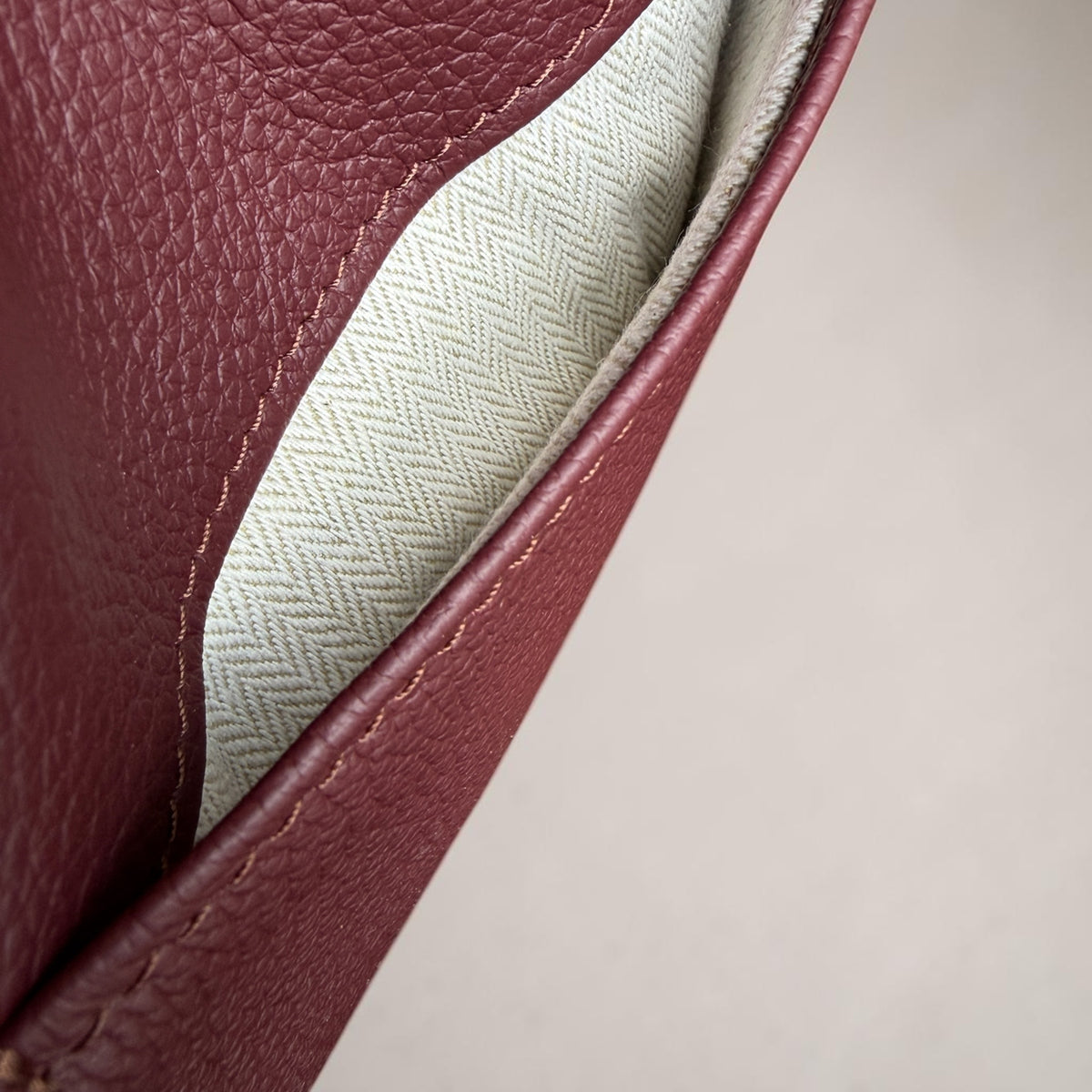 Vella Shoulder Bag-Bordeaux