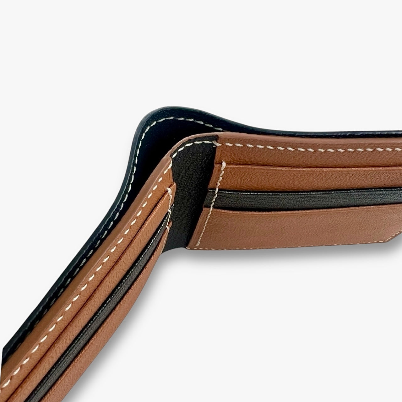 Ashford wallet in alligator with chèvre interior, handcrafted by Jon Brady USA.