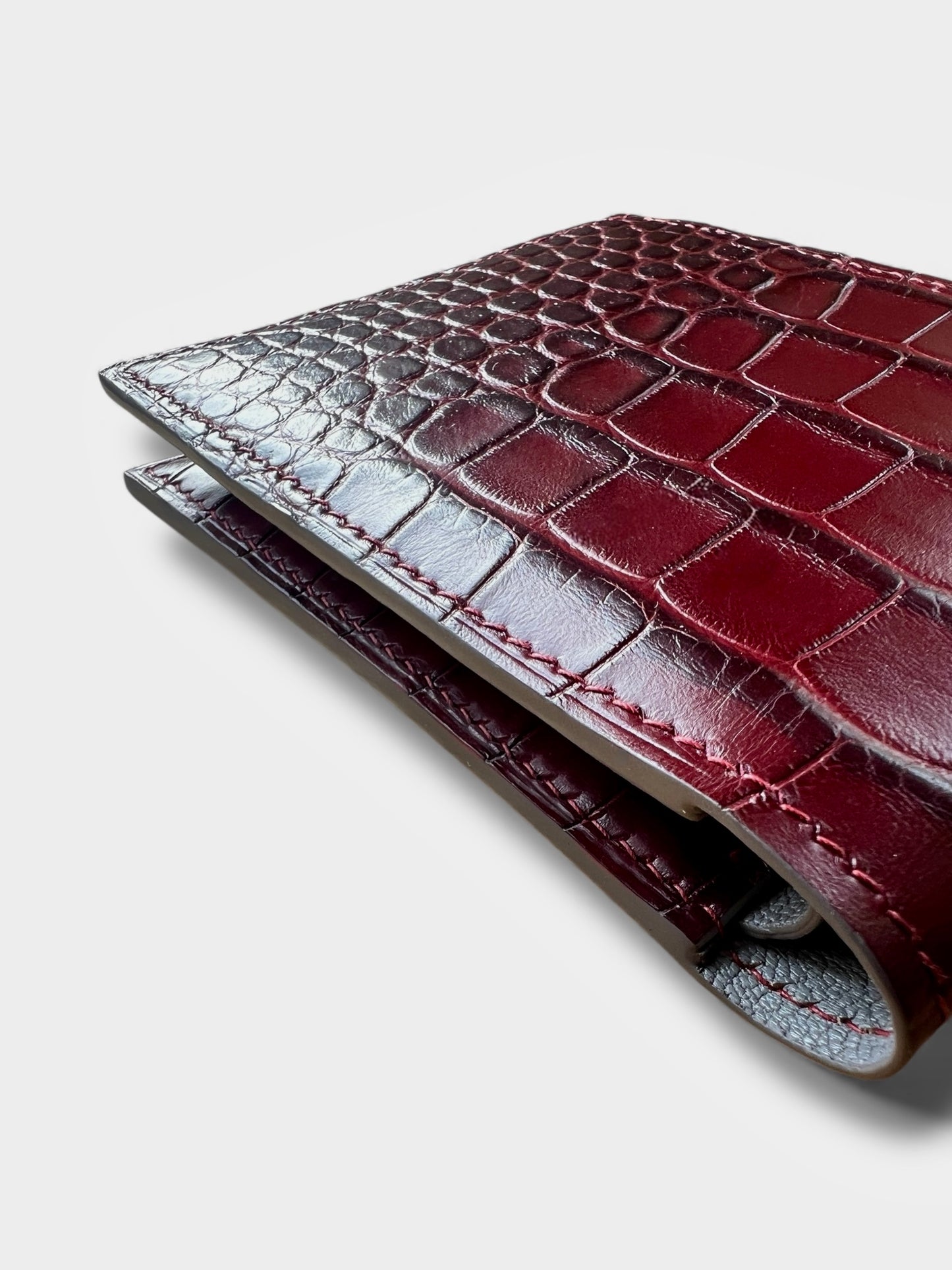 Ashford Wallet in Alligator & French chèvre