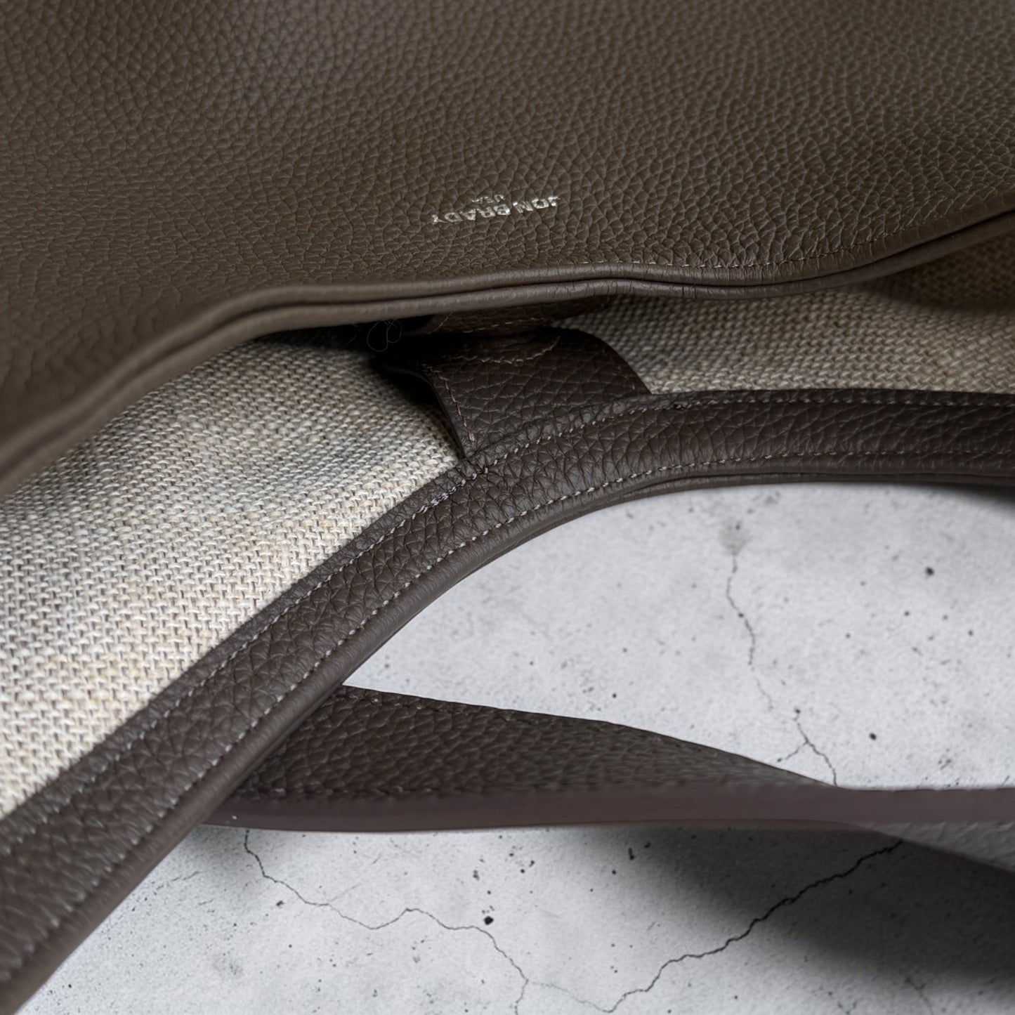 Vella Shoulder Bag-Graphite