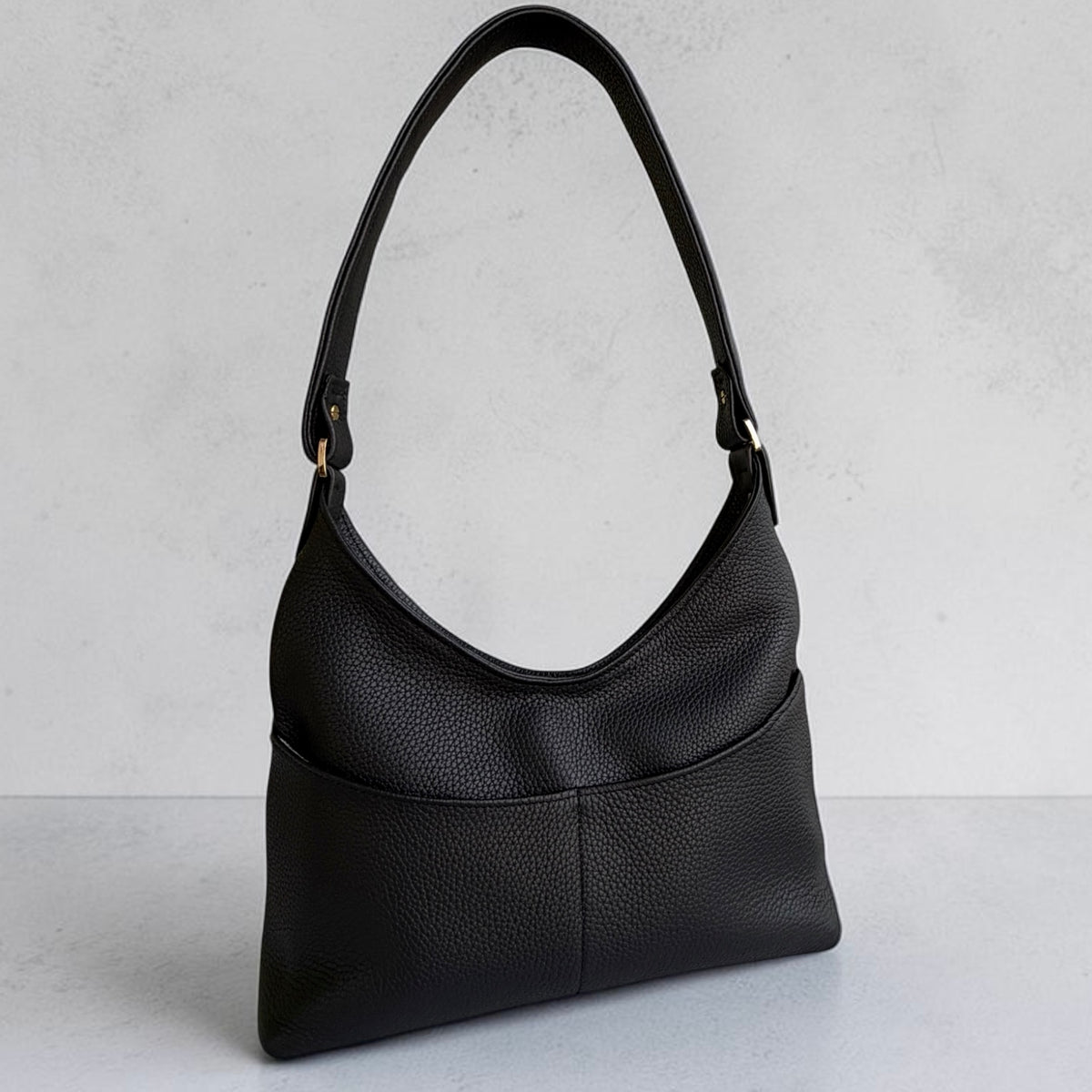 Vella Shoulder Bag-Black